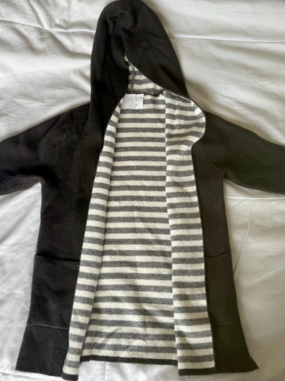 Zara Girls Size 6 Knitwear Striped Open Front Cardigan with Hood